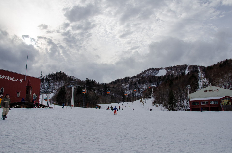 Sapporo Kokusai Ski Resort Opens 2019-2020 Season | Fleemy | Sights And ...