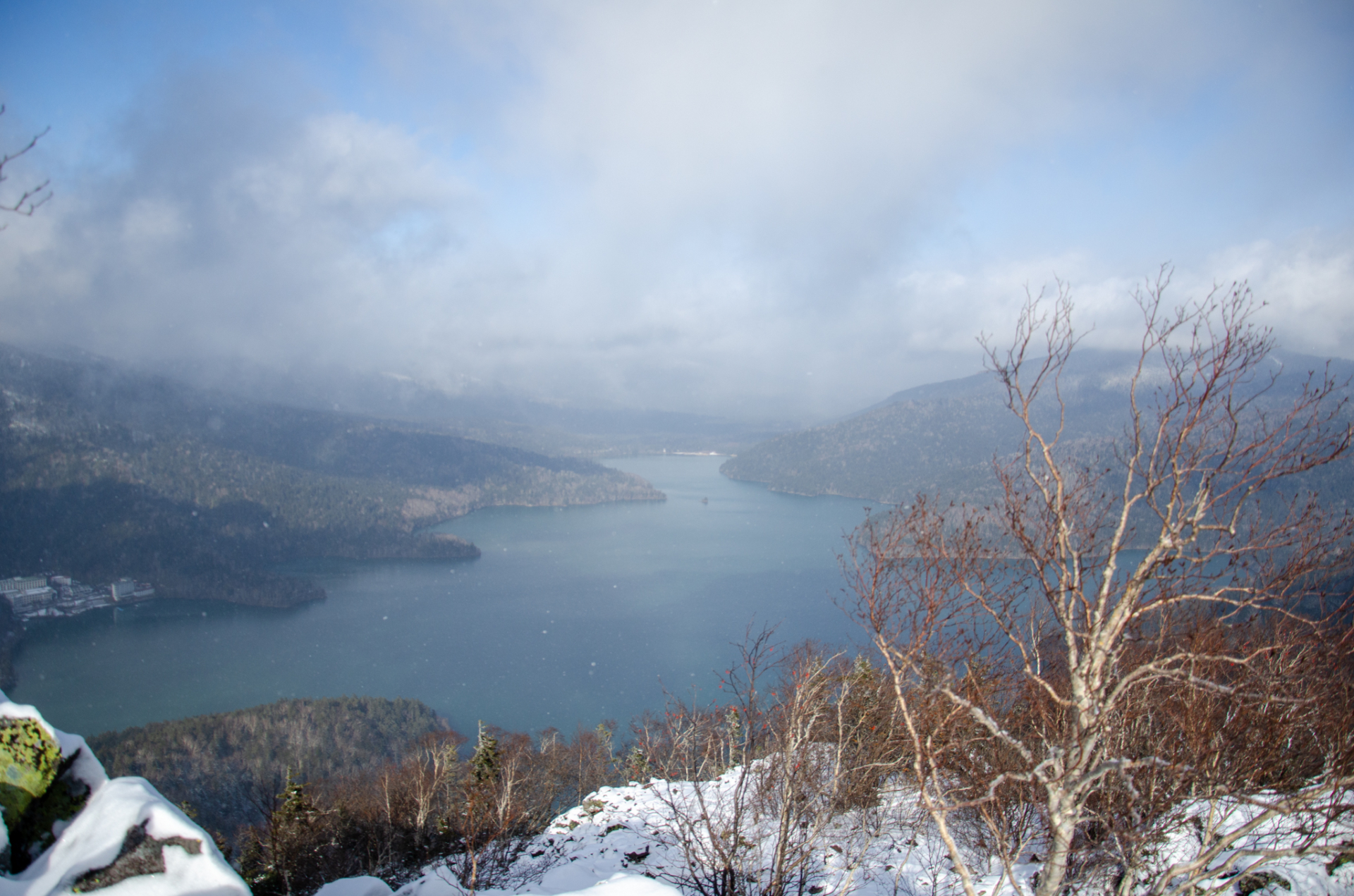 the top of mt.Haku-un-zan